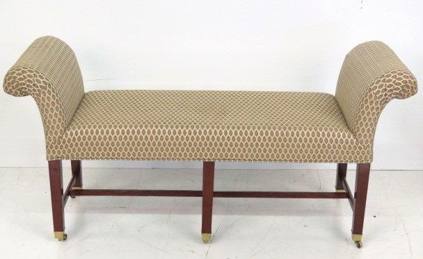 ENGLISH STYLE WINDOW SEAT (1 of 3)