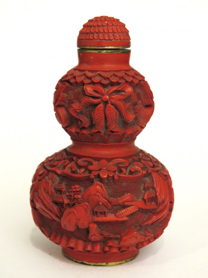 CHINESE CARVED CINNEBAR SNUFF BOTTLE (1 of 6)