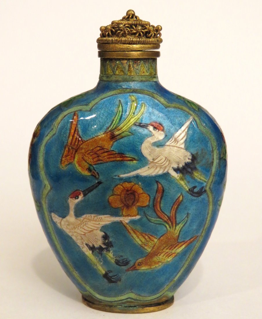 ASIAN ENAMELED SNUFF BOTTLE (1 of 9)