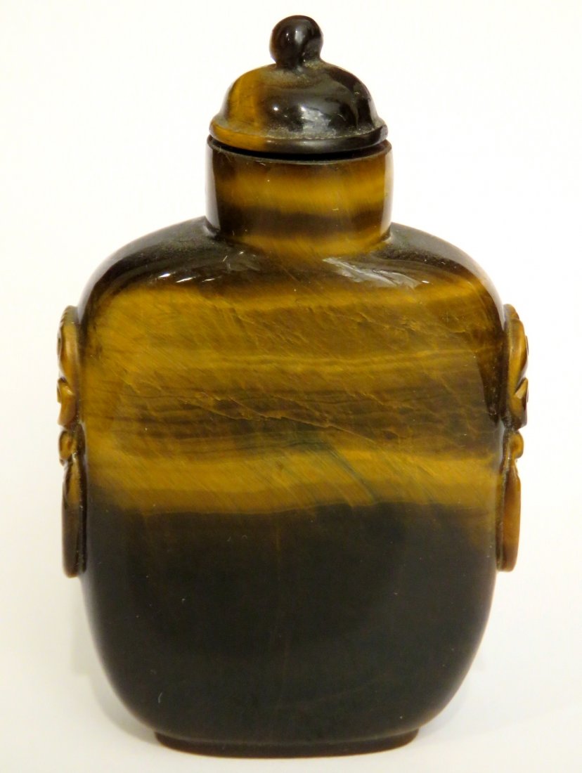 CHINESE TIGER EYE SNUFF BOTTLE (1 of 5)
