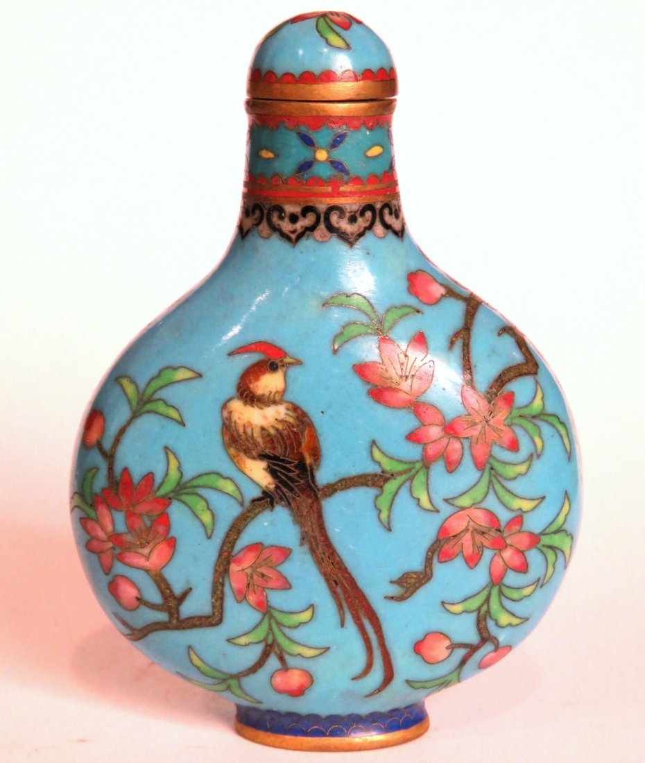 ASIAN ENAMELED CLOISONNE SNUFF BOTTLE (1 of 5)