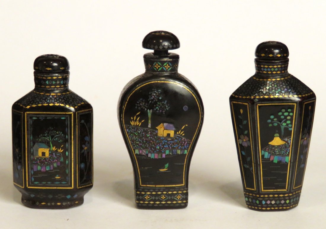 3 CHINESE LAQUE BURGAUTE LACQUERED SNUFF BOTTLES (1 of 9)
