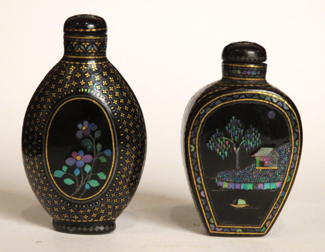 2 CHINESE LAQUE BURGAUTE LACQUERED SNUFF BOTTLES (1 of 6)