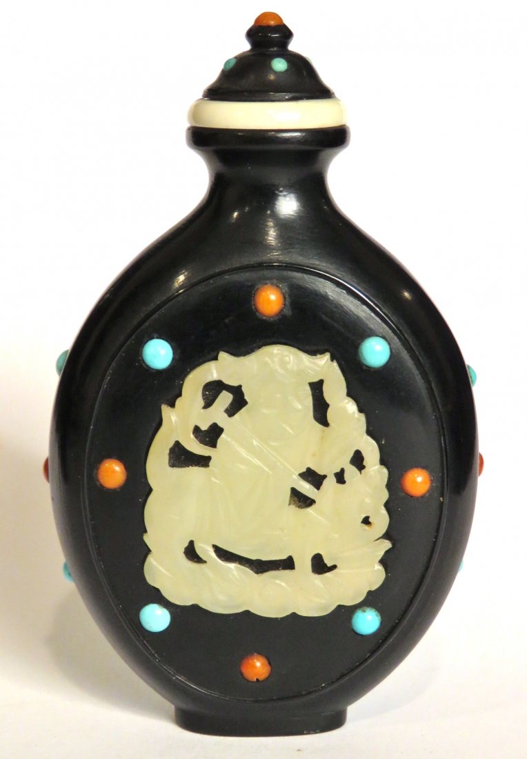CHINESE SNUFF BOTTLE w/ JADE AMULET (1 of 6)