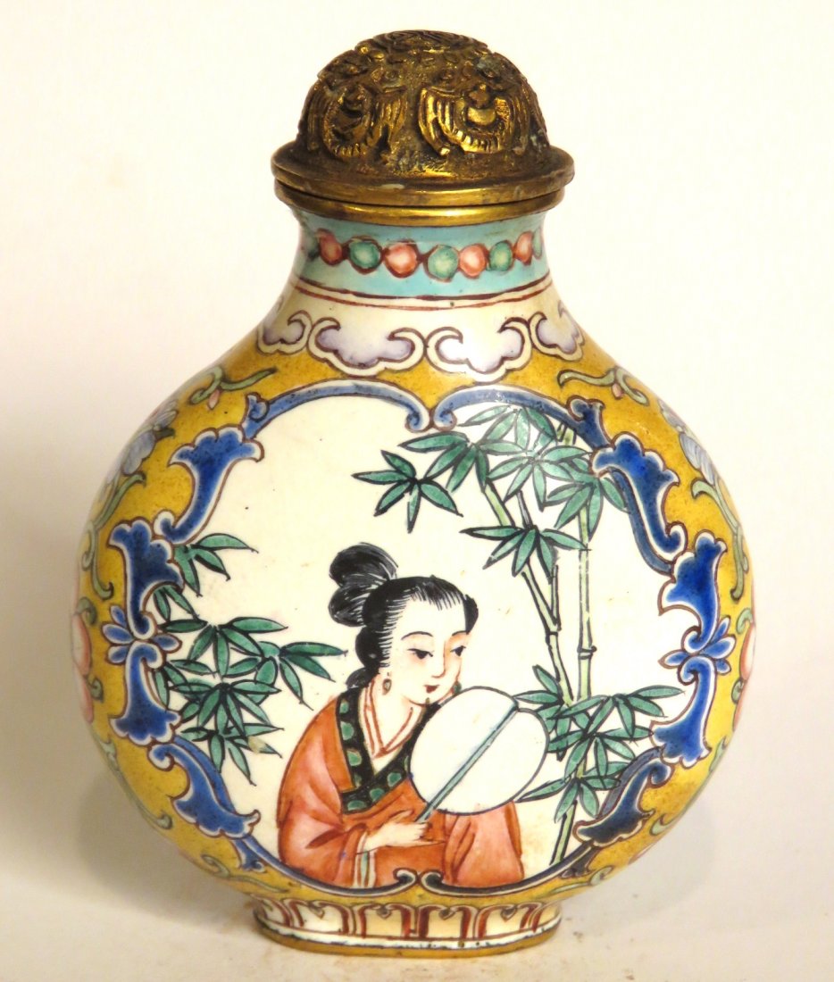 CHINESE ENAMELED CLOISONNE SNUFF BOTTLE (1 of 5)