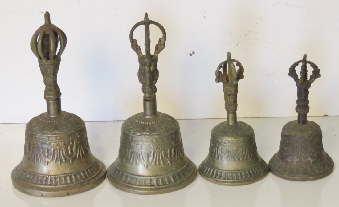 4 ASIAN BRASS BELLS (1 of 6)