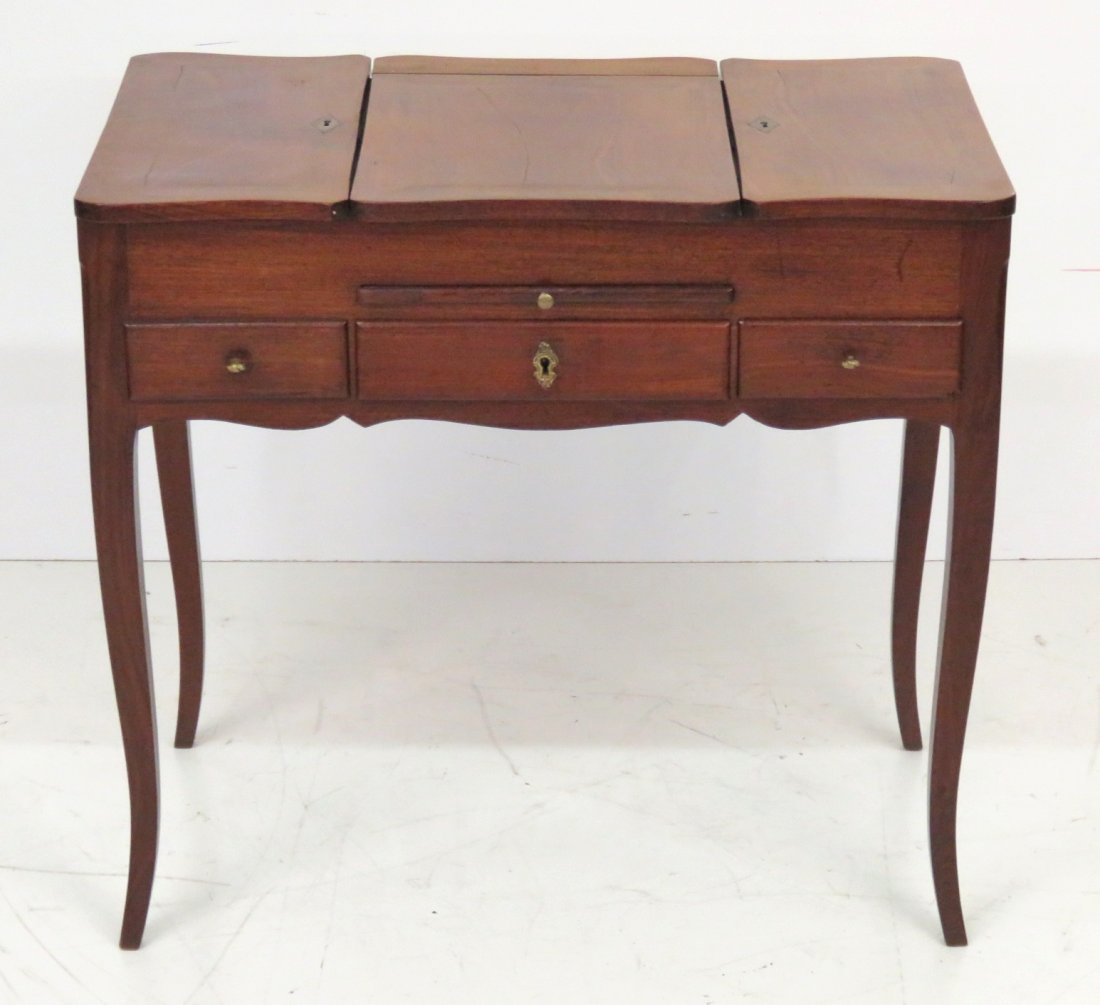ANTIQUE 19th c. FRENCH POUDREAU DRESSING TABLE (1 of 6)