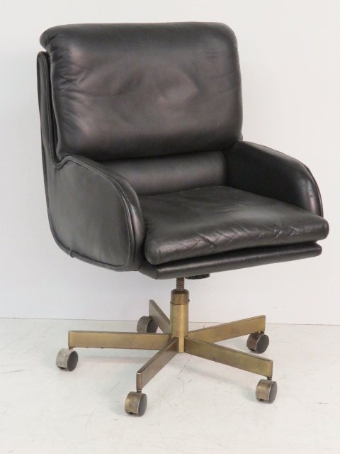 MODERN DUNBAR LEATHER SWIVEL DESK CHAIR (1 of 5)