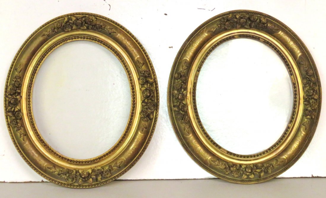 Pair ANTIQUE OVAL GILT PICTURE FRAMES (1 of 6)