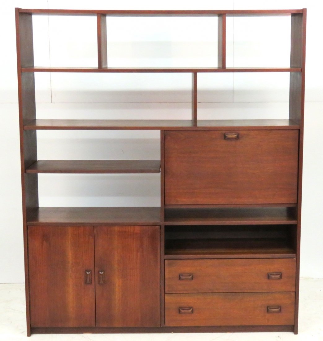 MID CENTURY MODERN WALNUT WALL UNIT (1 of 3)