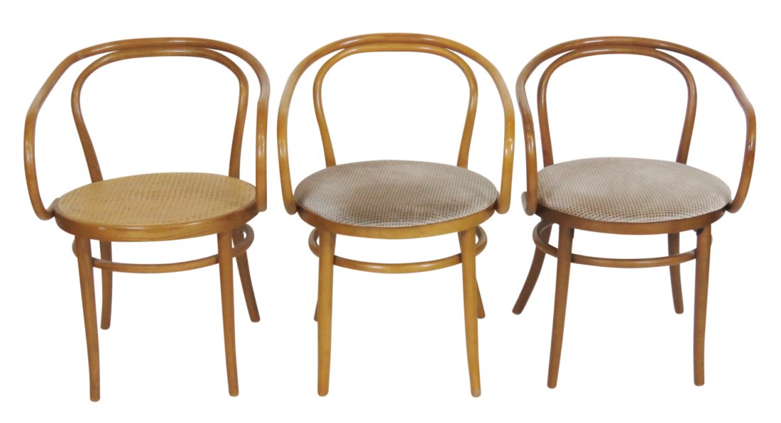 3 THONET BENTWOOD CHAIRS (1 of 4)