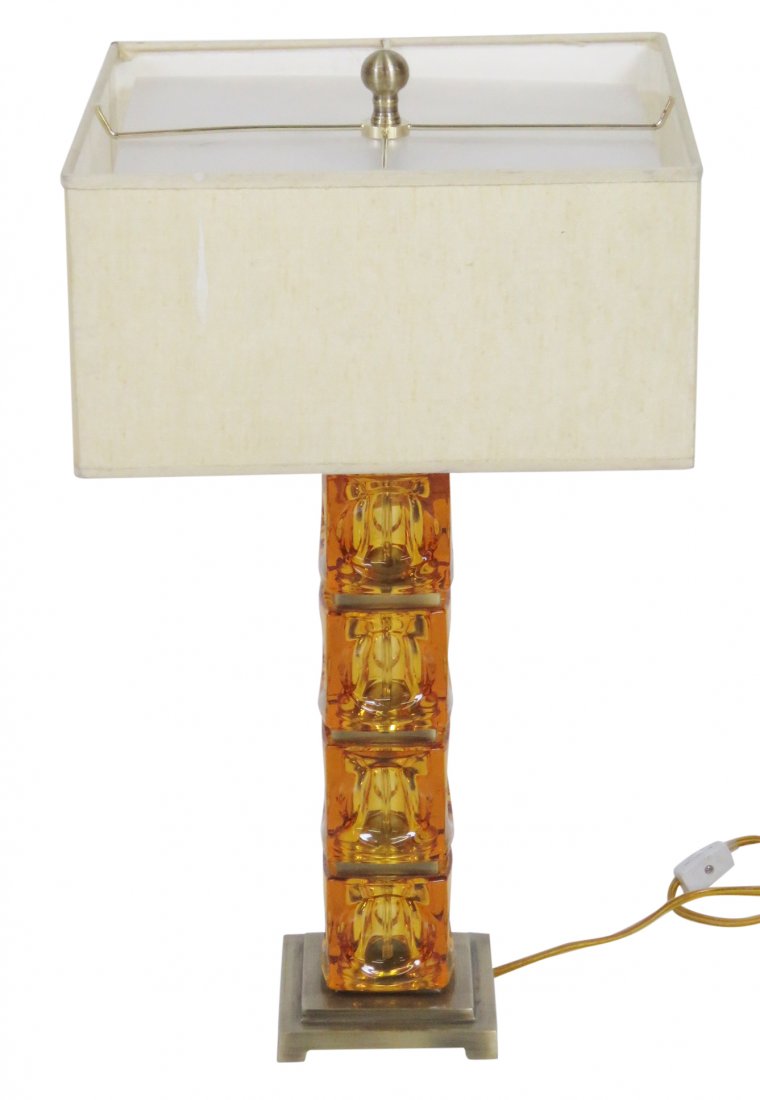 MODERN DESIGN GLASS BLOCK TABLE LAMP (1 of 2)