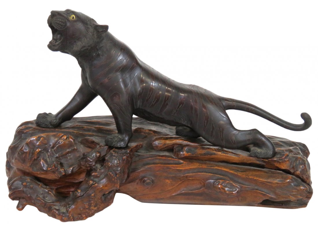 ANTIQUE 18" ASIAN BRONZE TIGER (1 of 6)
