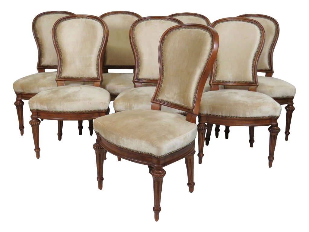 8 ENGLISH STYLE CARVED DINING CHAIRS (1 of 6)