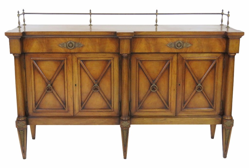 KARGES REGENCY STYLE SIDEBOARD (1 of 7)