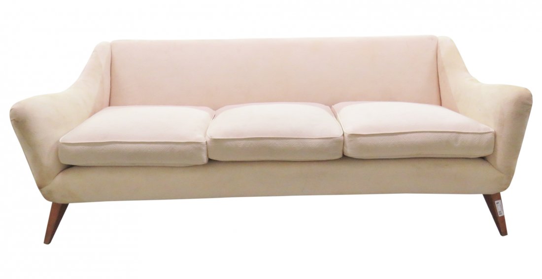 MODERN DESIGN CREAM SOFA (1 of 6)