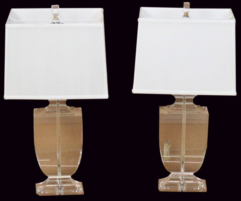 Pair MODERN DESIGN LUCITE TABLE LAMPS (1 of 4)