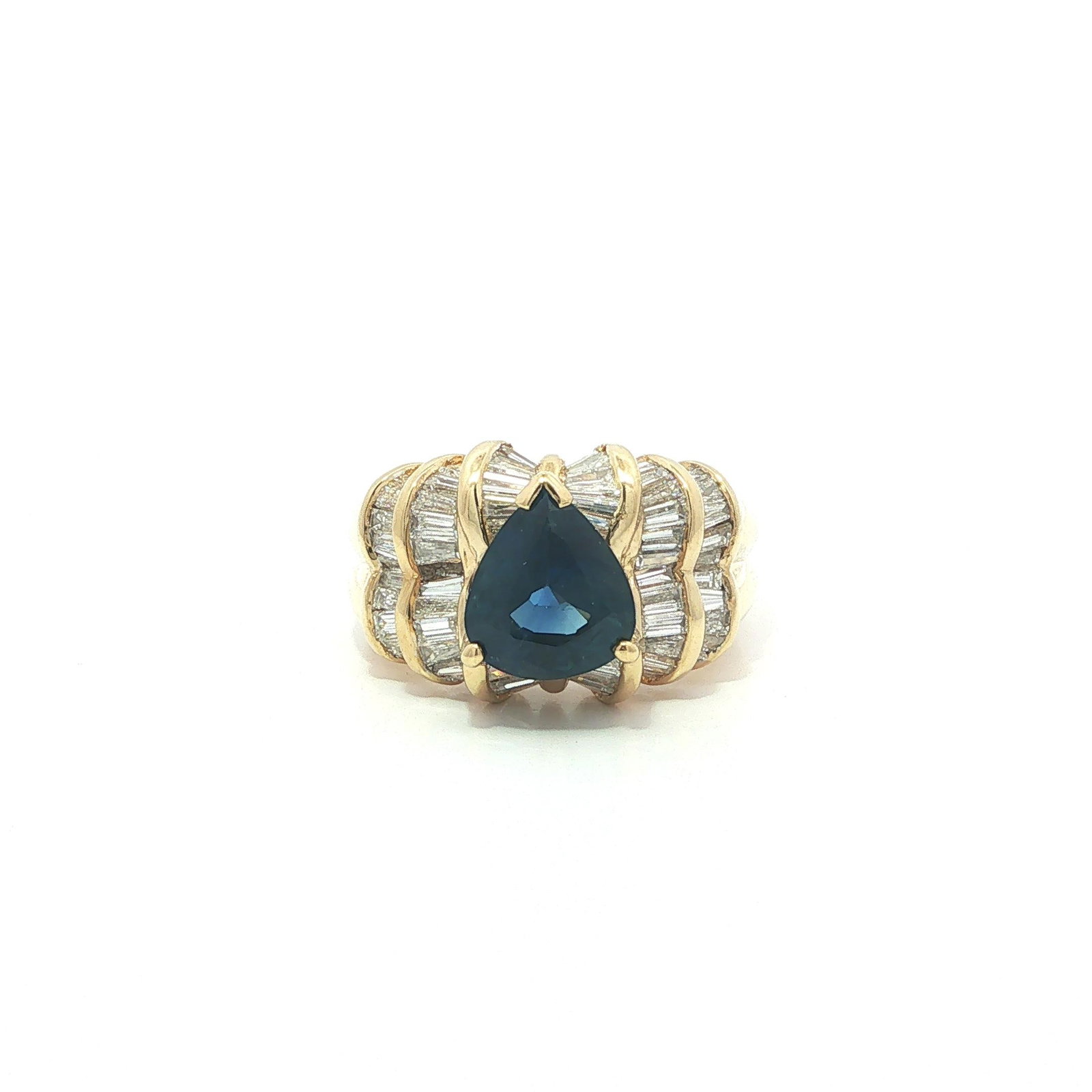 18k Gold GIA Pear Sapphire w/ Diamond Statement Ring - 4