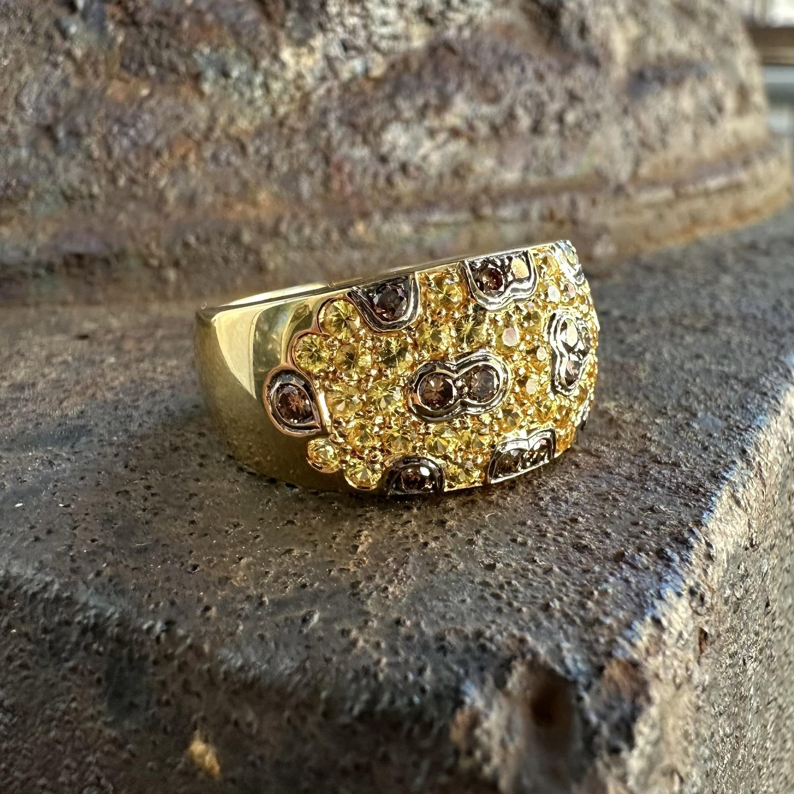 18k Gold Sapphire & Cognac Diamond Wide Cigar Band Ring - 14