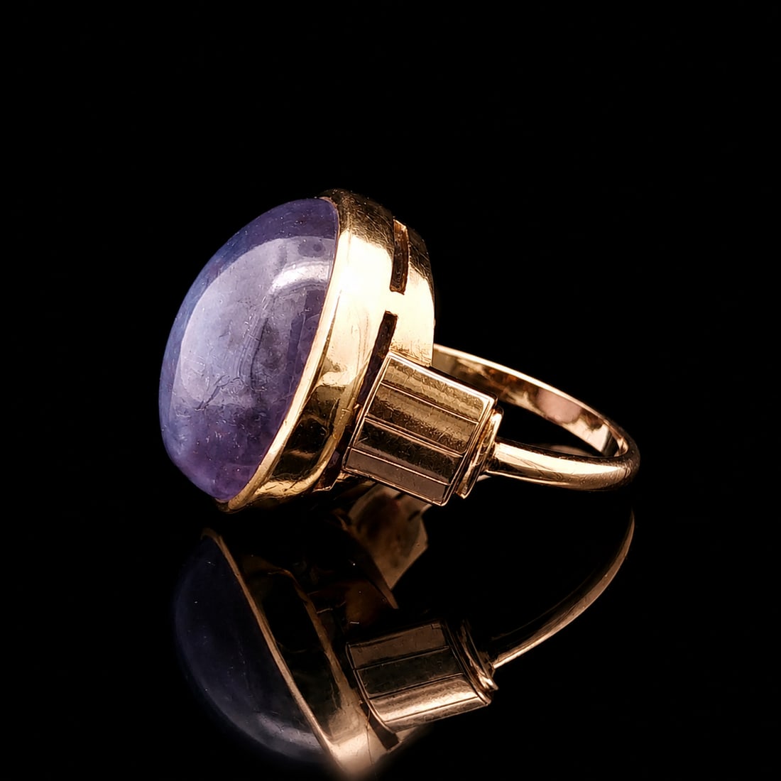 14k Yellow Gold Purple Star Sapphire Solitaire Ring - 9