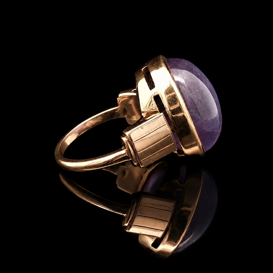 14k Yellow Gold Purple Star Sapphire Solitaire Ring - 10