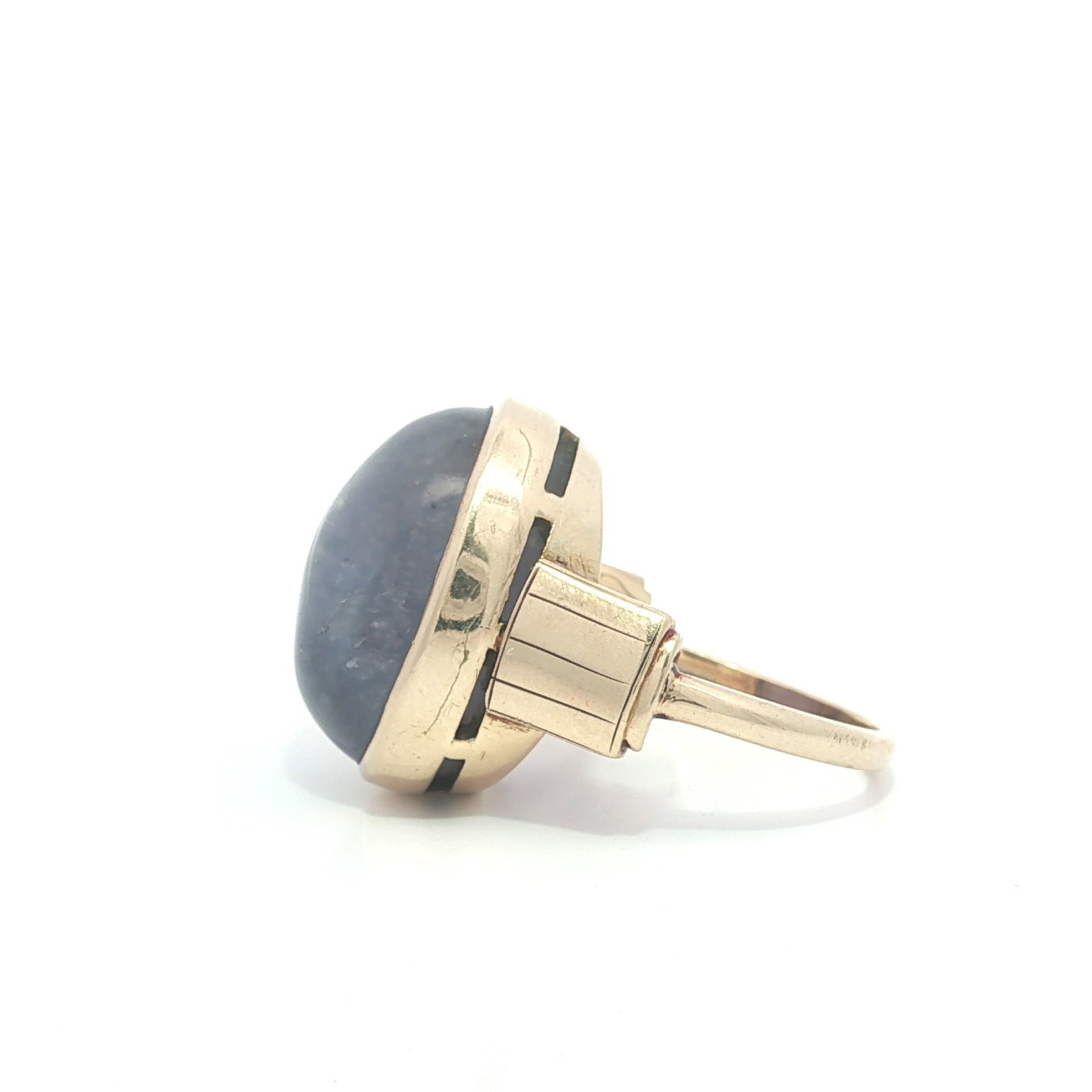 14k Yellow Gold Purple Star Sapphire Solitaire Ring - 4