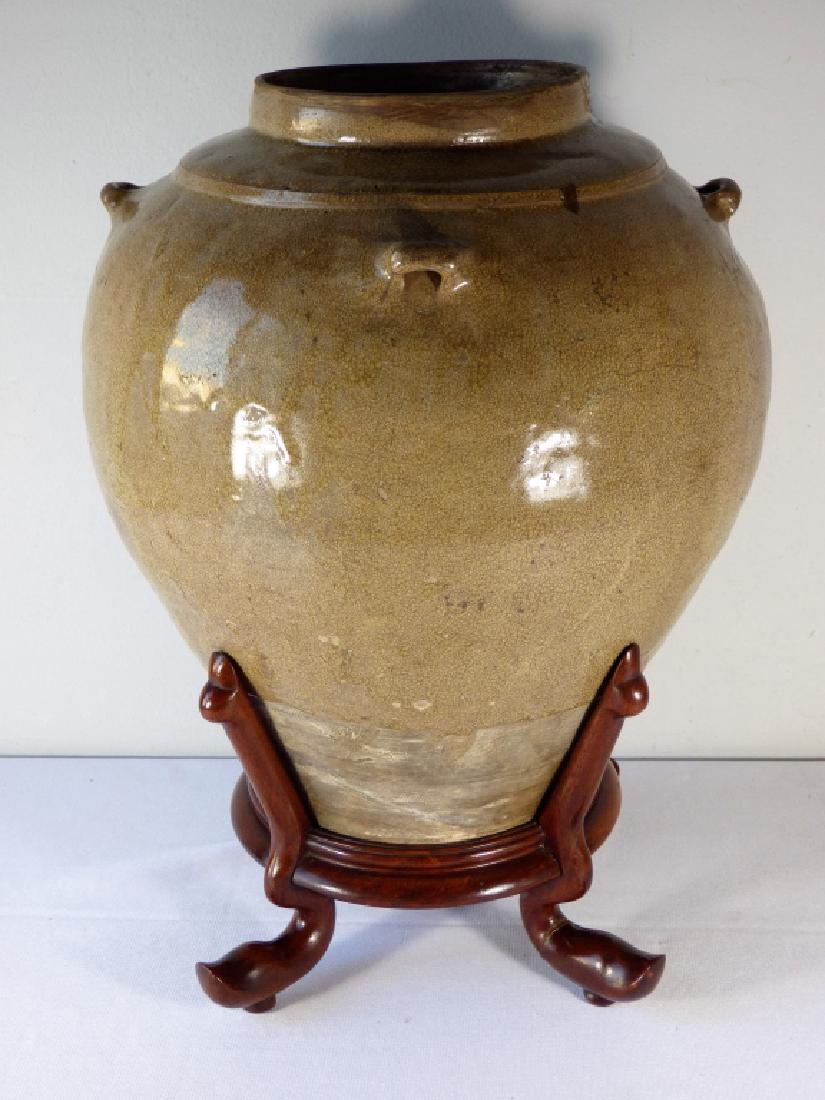 Antique Chinese Pottery Vessel (1 of 1)