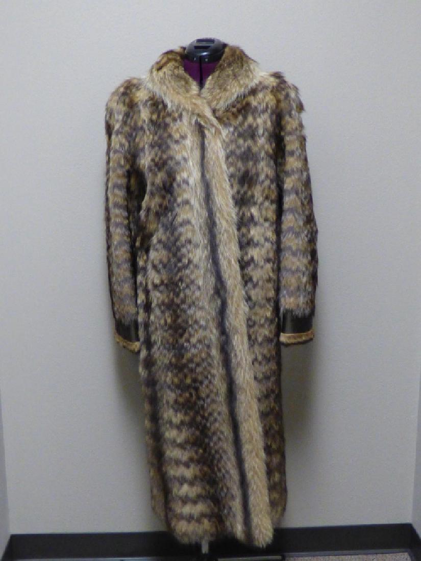 Ladies Full-Length Raccoon Pelt Fur Coat (1 of 5)