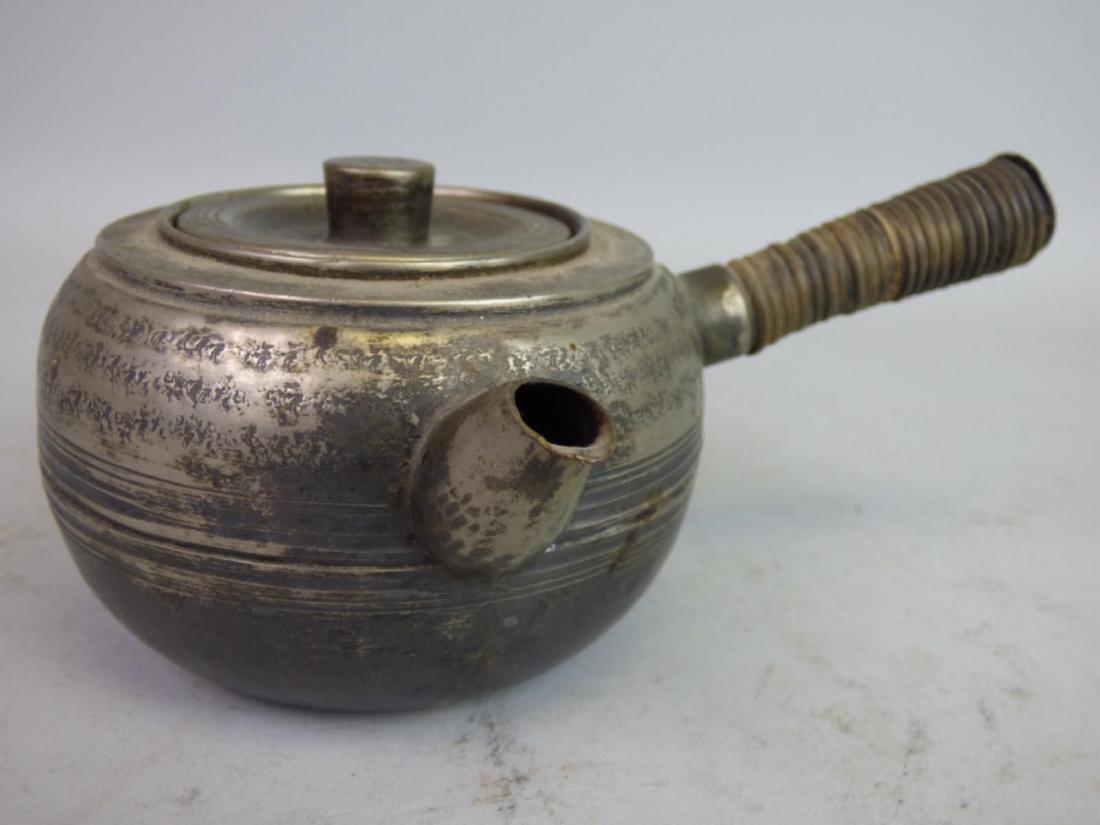 Antique Japanese Chased Pewter Teapot (1 of 7)