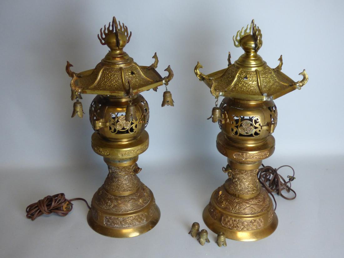 Pair of Metal Japanese Lanterns (1 of 8)