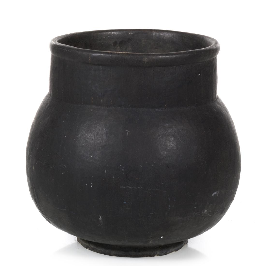 Stan Bitters Planter: Large glazed stoneware planter by Stan Bitters, 1970s. 24" H x 24" D.