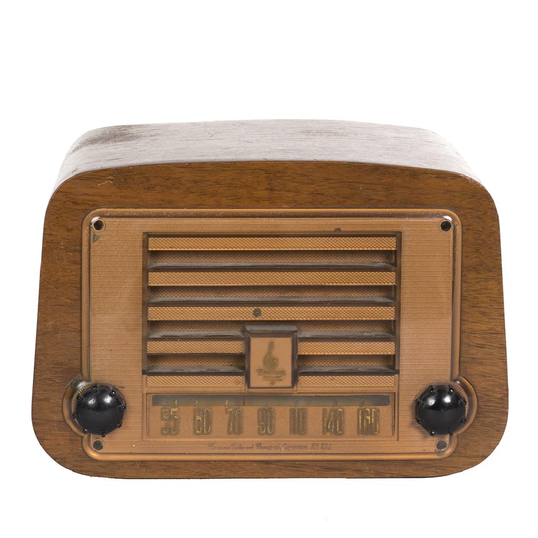 Charles Eames Emerson Radio (1 of 3)