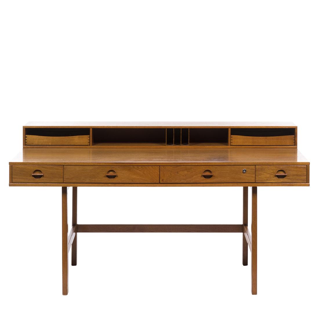 Peter Lovig Nielsen Desk (1 of 5)