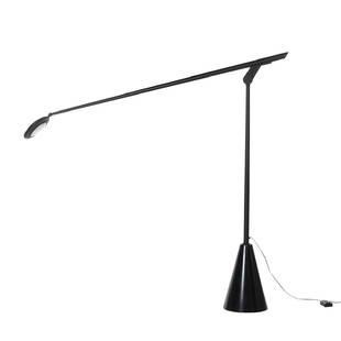 Hans Von Klier Stehleuchte Giraffa: Painted metal Giraffa floor lamp with swivel arm and adjustable diffuser on a conical granite base by Hans Von Klier for Bilumen, 1985. 87" H x 74" W.