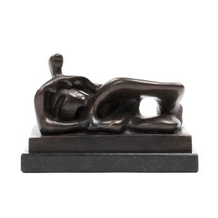 Henry Moore Bronze Sculpture: Bronze reclining nude sculpture by Henry Moore, 1980s. Signed and numbered 8/8. 5" H x 7" W x 3 1/2" D.