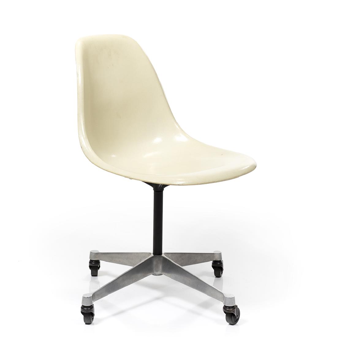 Charles Eames Side Shell Chair (1 of 5)