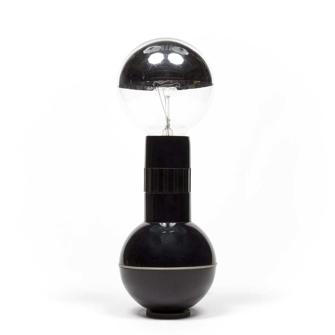 Mid-Century Plastic Table Lamp (1 of 2)