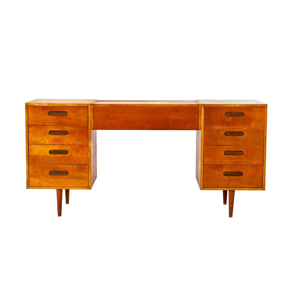 Clifford Pascoe Vanity (1 of 2)