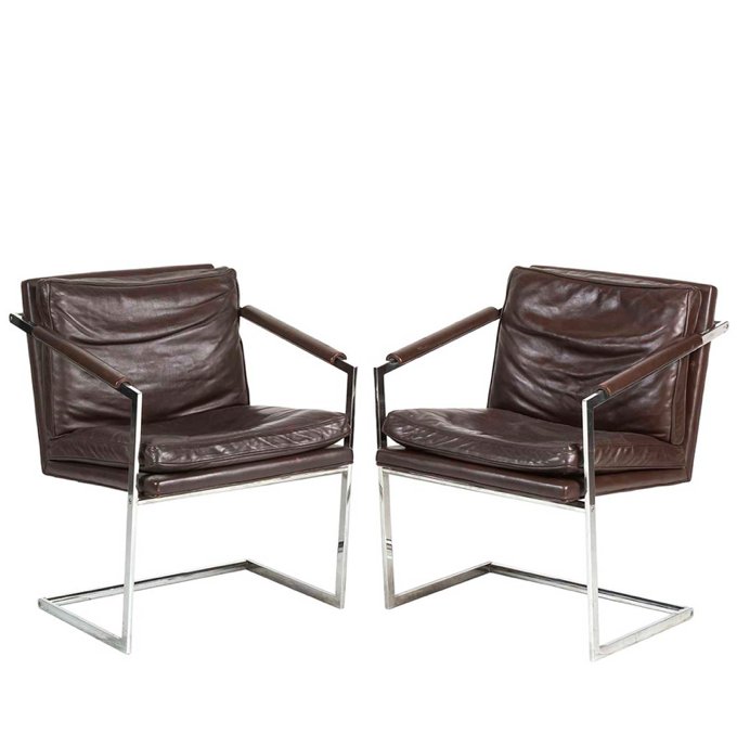 Richard Thompson Club Chairs: Leather and chrome club chairs by Richard Thompson for Glenn of California, 1970s. 24H x35W x34D inches