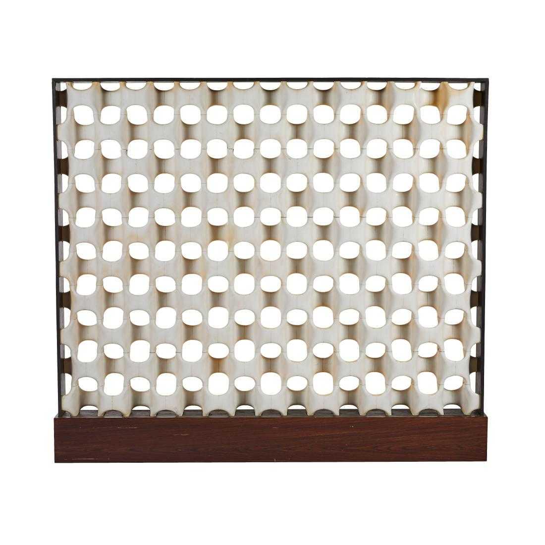 Don Harvey Sculpta-Grill Room Divider: Cast resin Sculpta-Grill room divider by Don Harvey, 1960s.