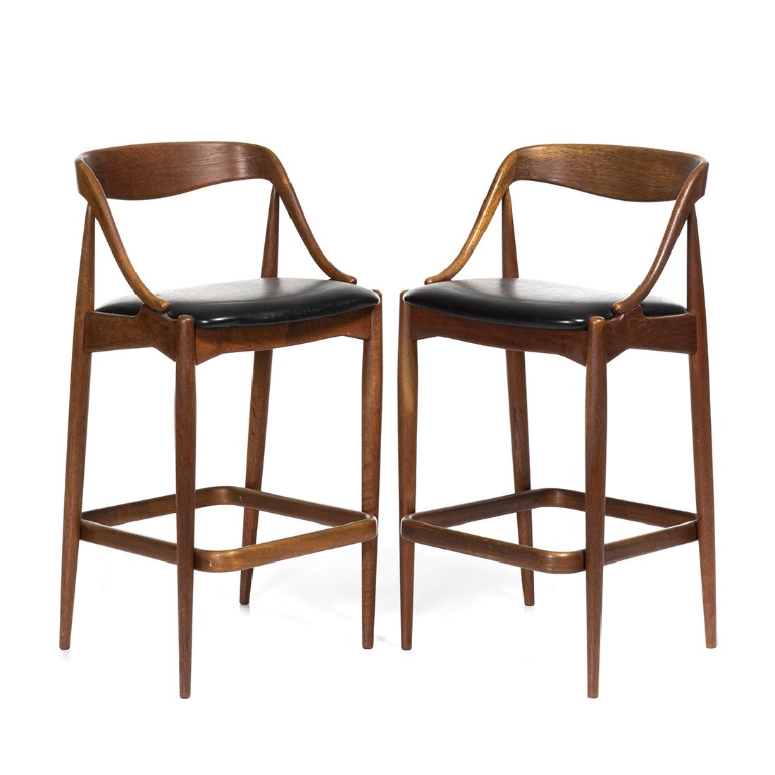 Johannes Andersen Stools (2): Teak barstools by Johannes Andersen, 1960s.