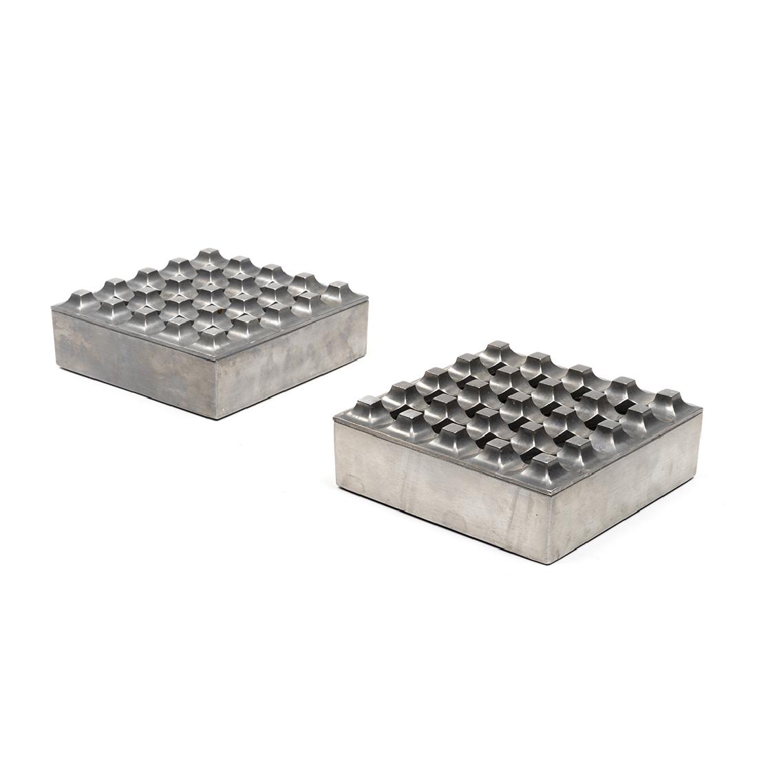 Holger Backstrom and Bo Ljungberg Ultima 15 Ashtrays: Pair of aluminum Ultima 15 ashtrays by Holger Backstrom and Bo Ljungberg for Diverse Ting, Denmark 1980s.