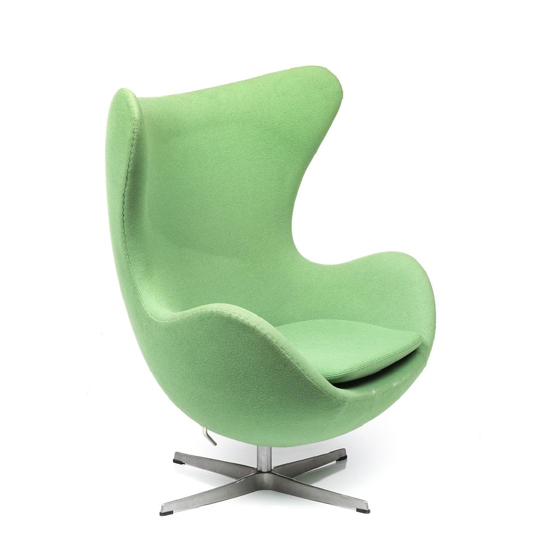 Arne Jacobsen Egg Chair (1 of 8)