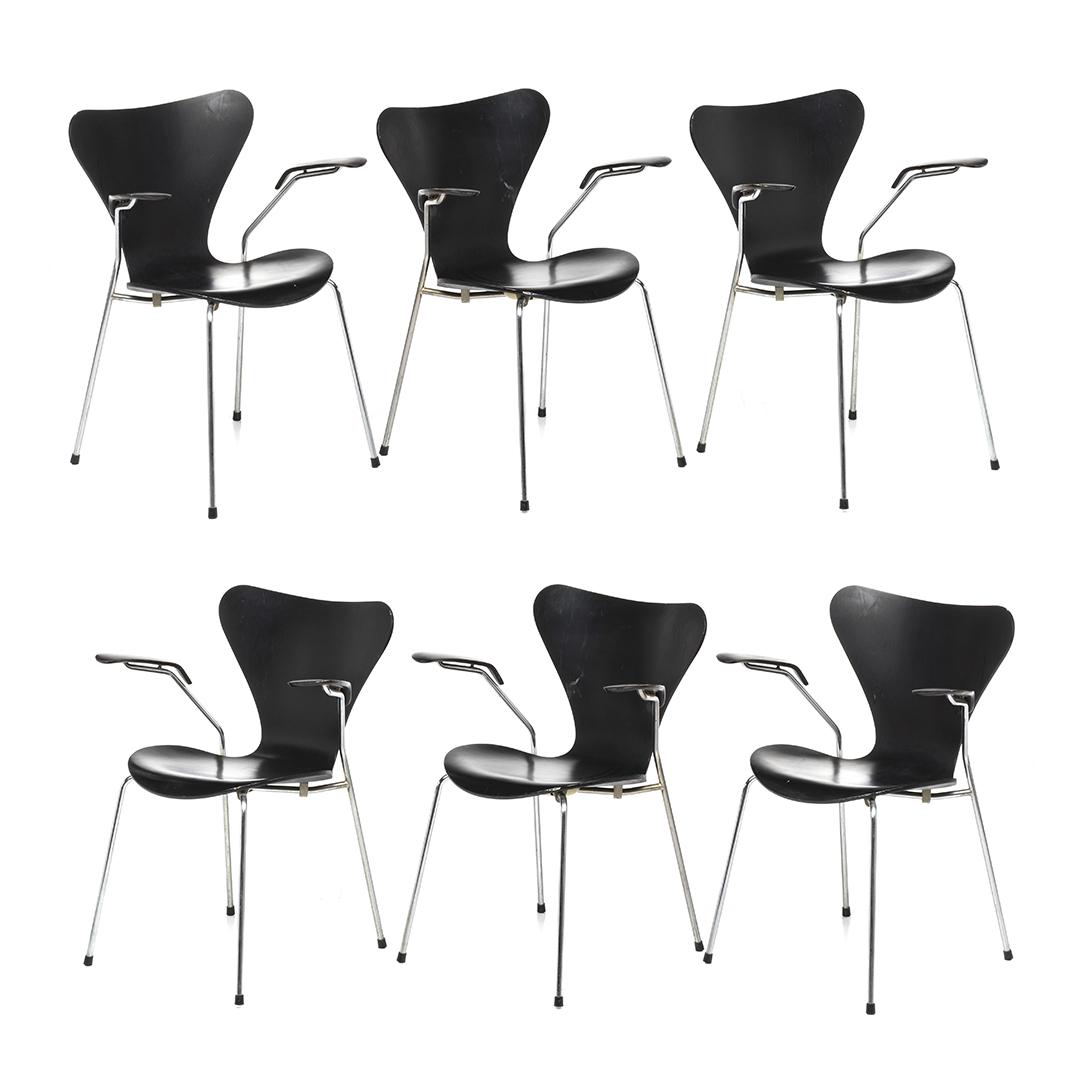 Arne Jacobsen Series 7 Armchairs (6) (1 of 10)