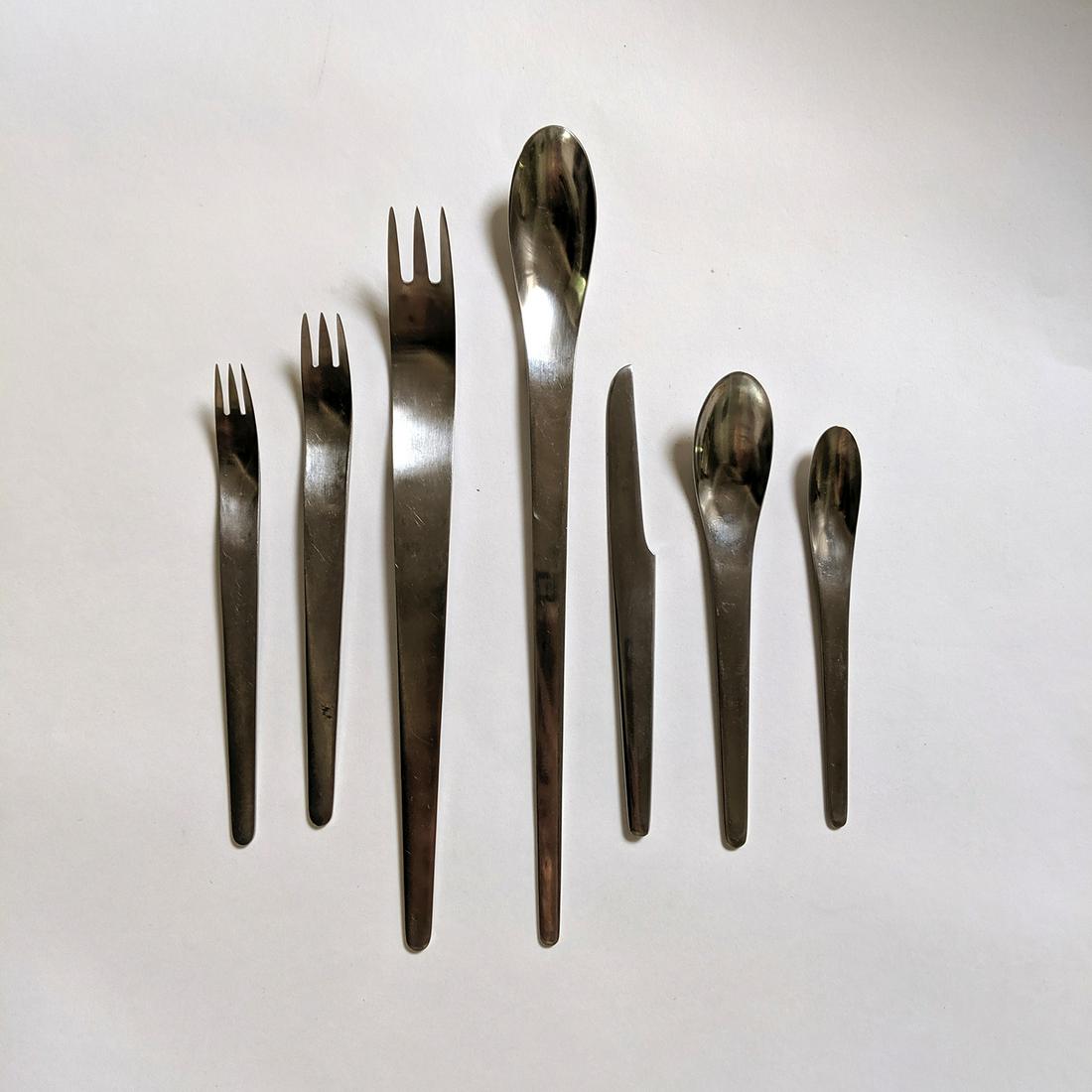 Arne Jacobsen AJ Flatware (32) (1 of 3)