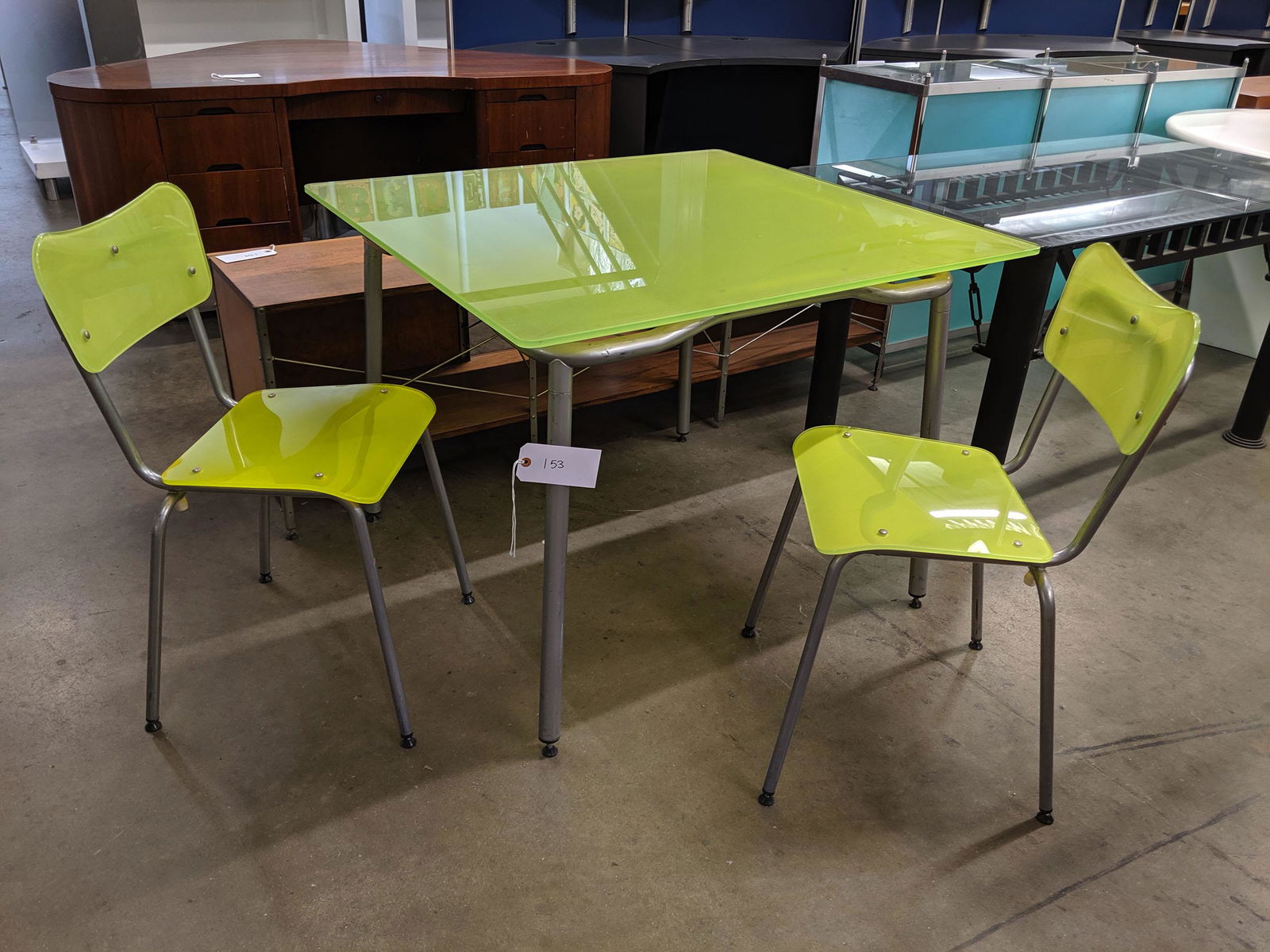 Lime Dinette Set (3) (1 of 1)