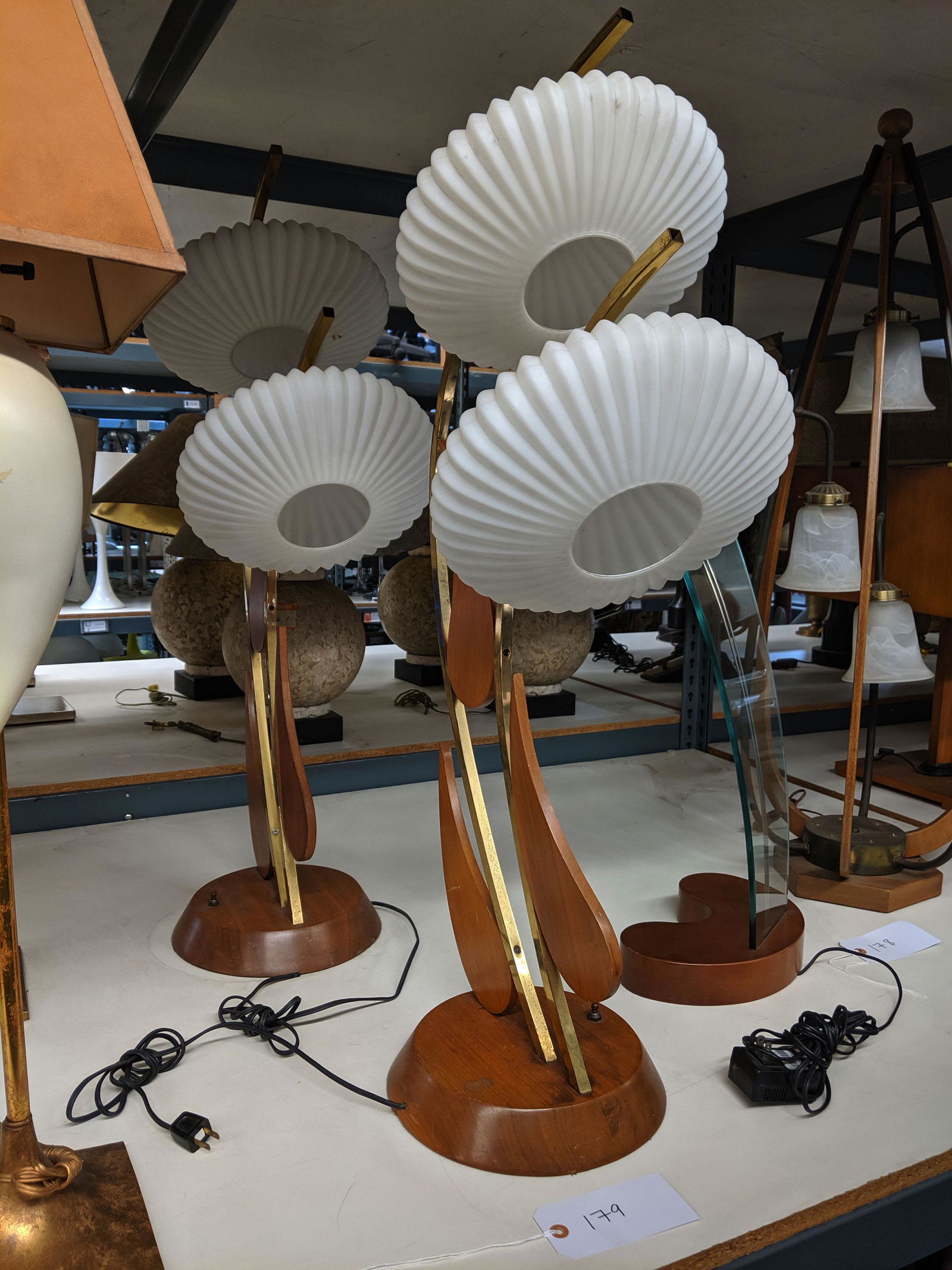 Oversized Floral Table Lamps (2) (1 of 2)