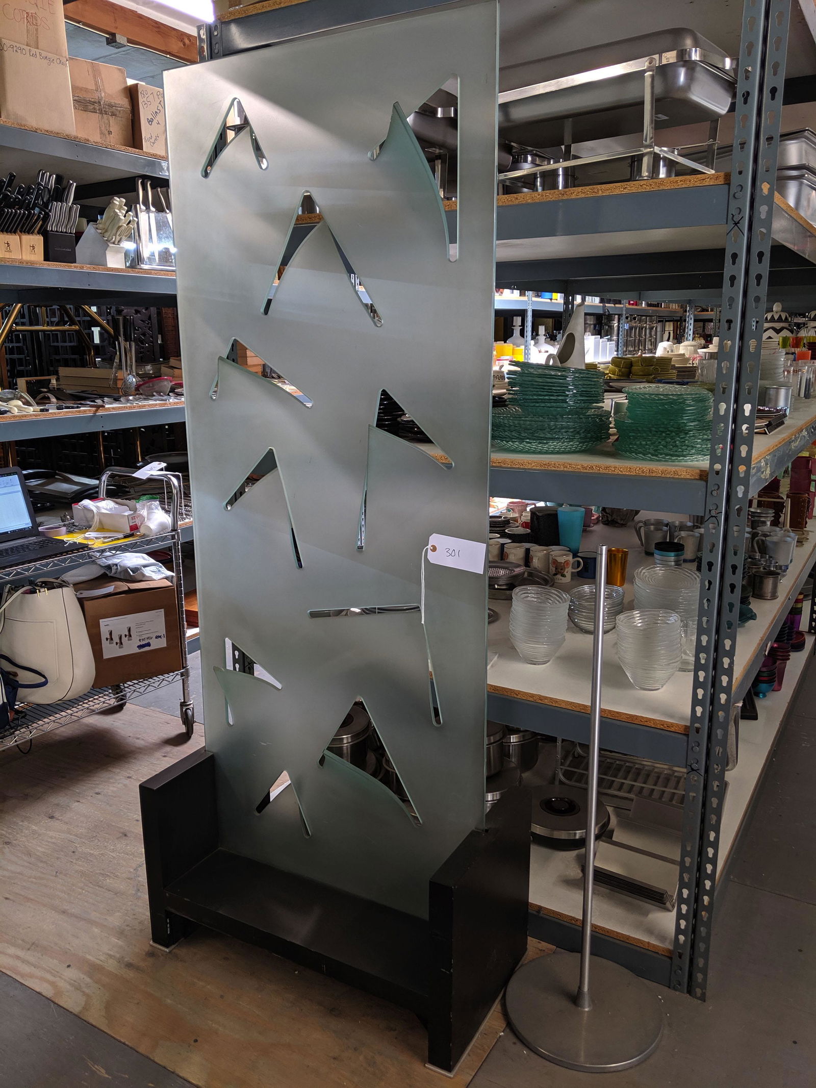 Free Standing Glass Panels (2) (1 of 2)