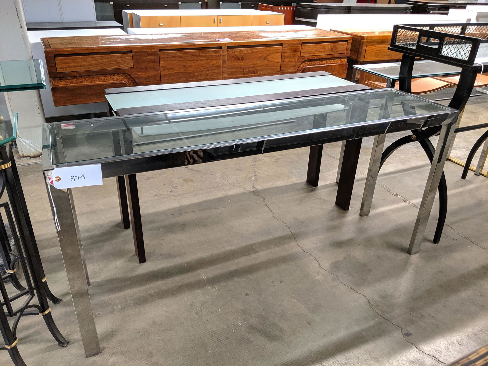 Chrome Console Table (1 of 2)