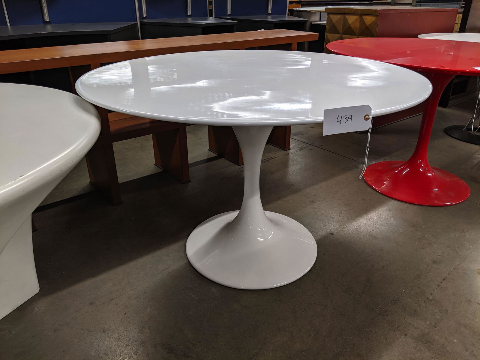 White Tulip Dining Table (1 of 1)